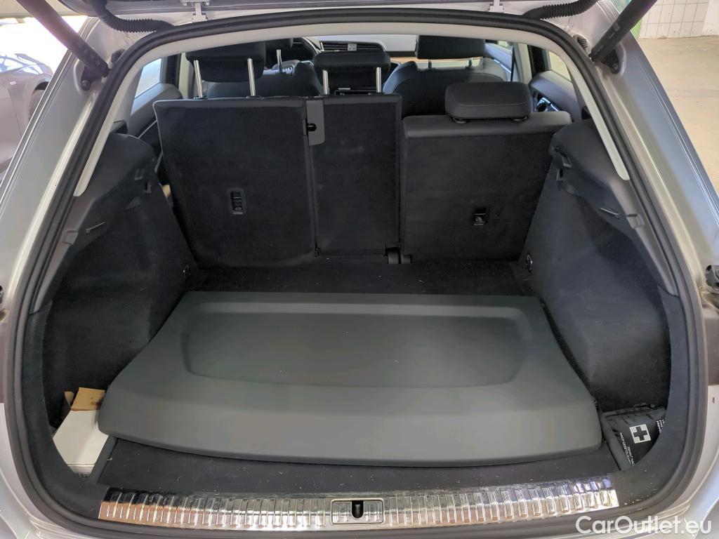 Audi  Q3  40 TDI quattro 2.0 TDI 147KW AT7 E6d #9