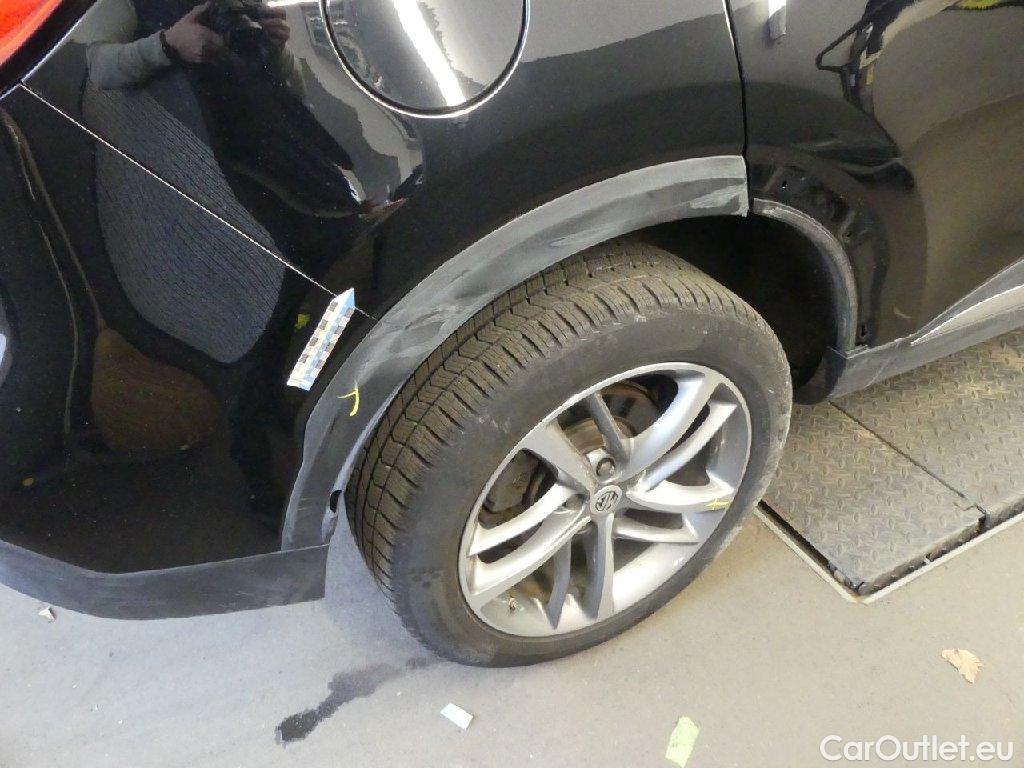 MG  EHS MG  PHEV Luxury 5d 119kW #20