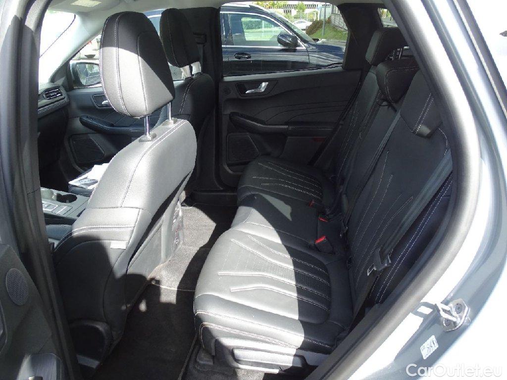 Ford  Kuga  Plug-In Hybrid Vignale 2.5 165KW ATV E6d #9