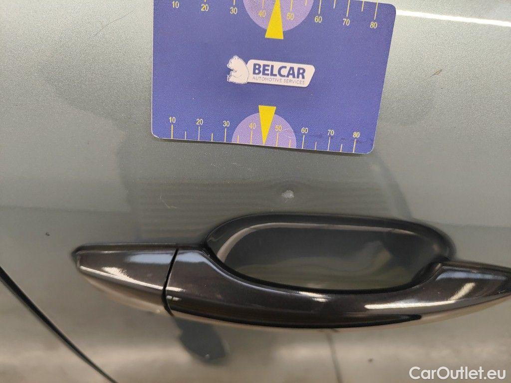 Citroen  C4 CITROEN  DIESEL - 2021 1.5 BlueHDi 130 Feel S&S 5d #70