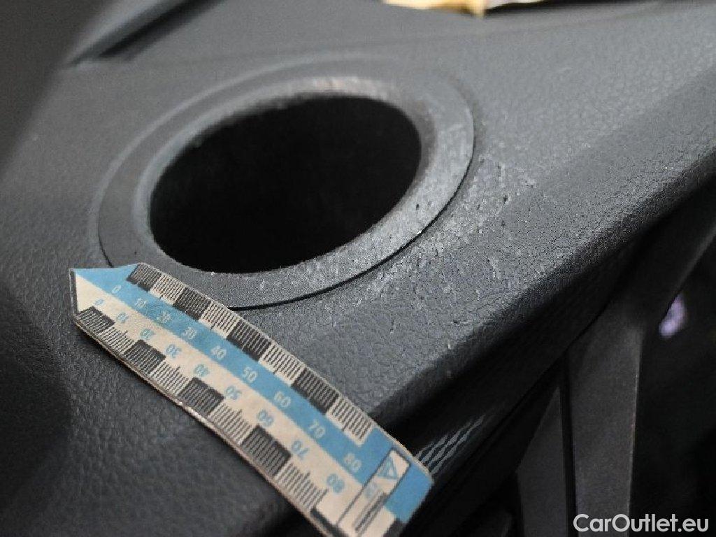 Volkswagen  Transporter VW T6  Kasten T6.1 DSG 4MOTION Lang 4d 110kW #22