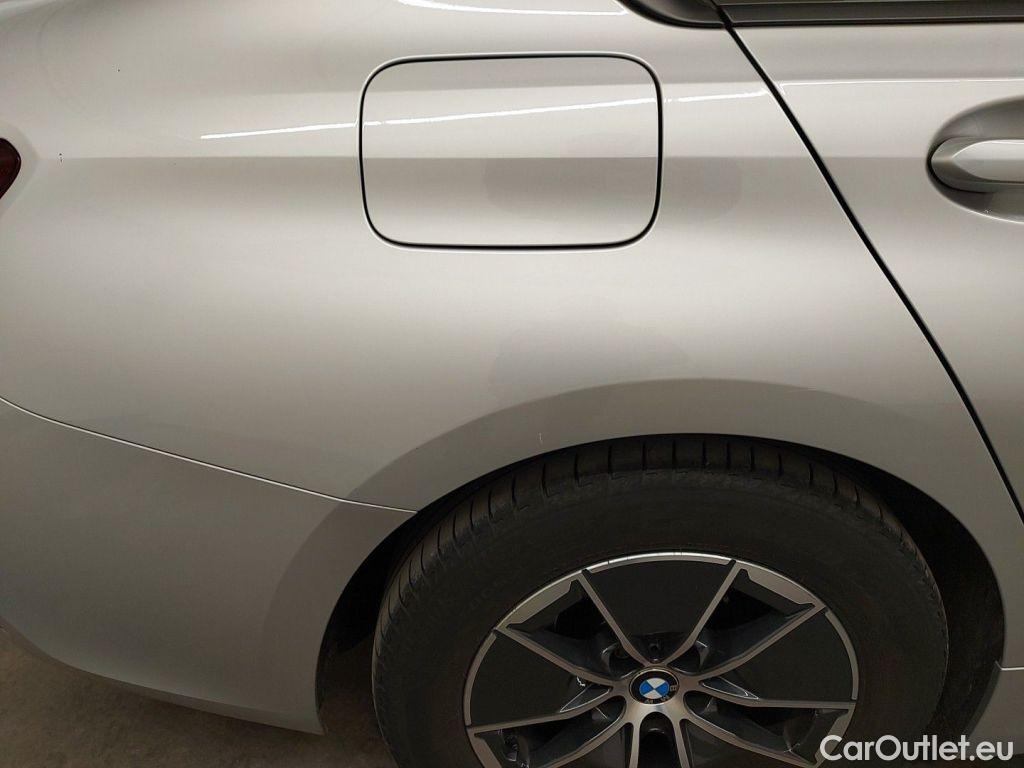 Bmw  Serie 3 BMW 3 Reeks Berline 320i (135 kW) 4d #38