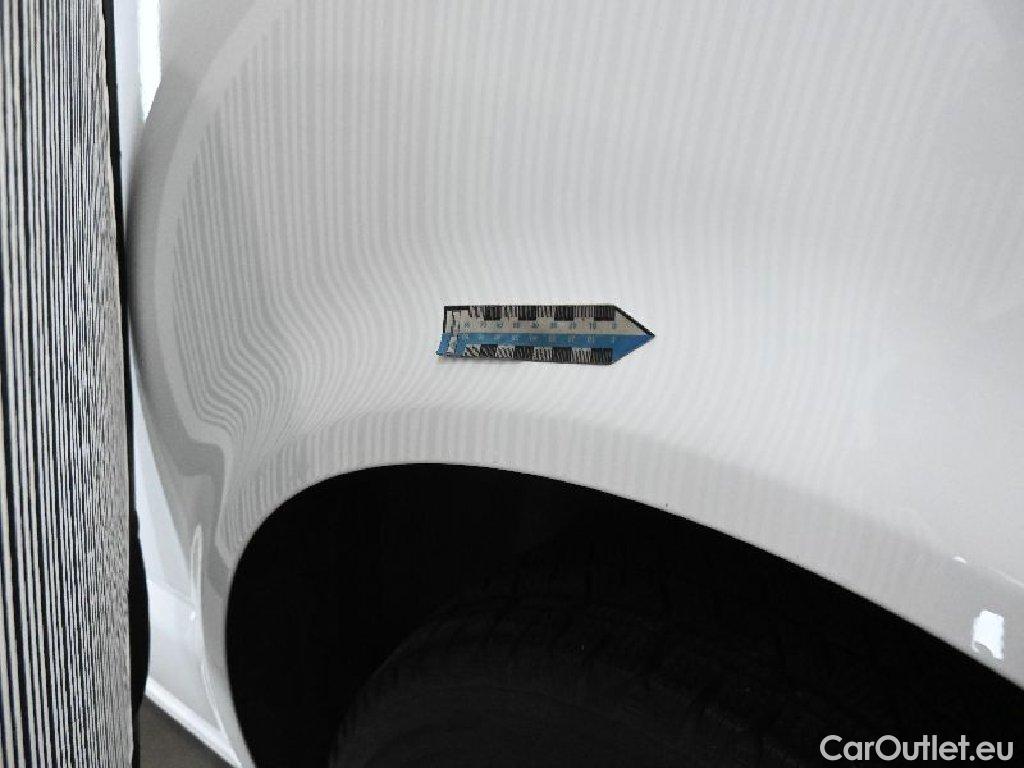 Volkswagen  Transporter VW T6  Kasten T6.1 DSG 4MOTION Lang 4d 110kW #52