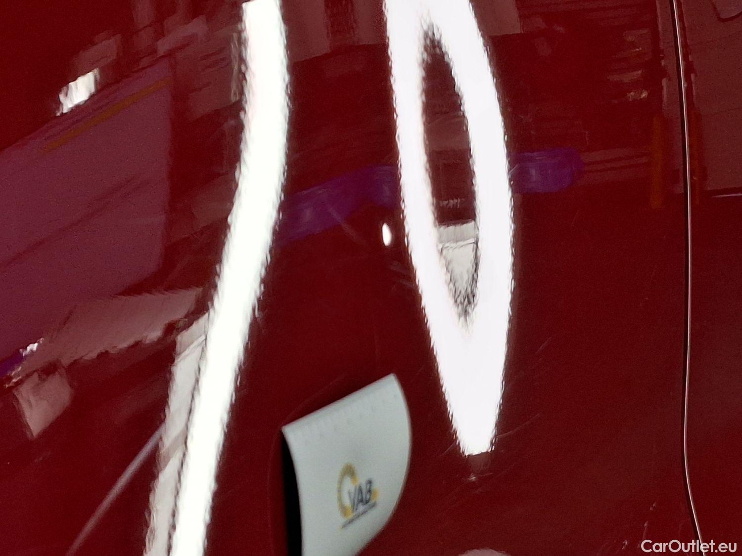 Audi  Q2 Audi,  '16, Audi  1.6 30 TDI 85kW S tronic Business Ed 5d #12