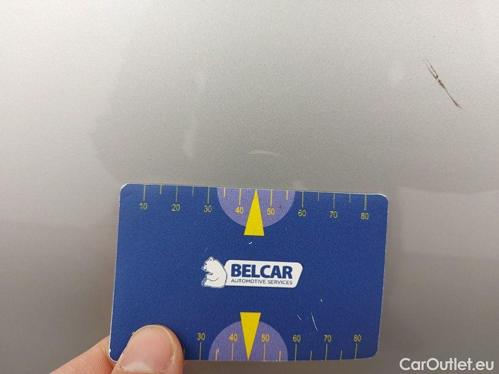 Bmw  Serie 3 BMW 3 Reeks Berline 320i (135 kW) 4d #45