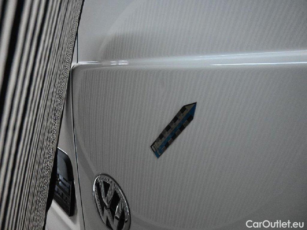Volkswagen  Transporter VW T6  Kasten T6.1 DSG 4MOTION Lang 4d 110kW #42
