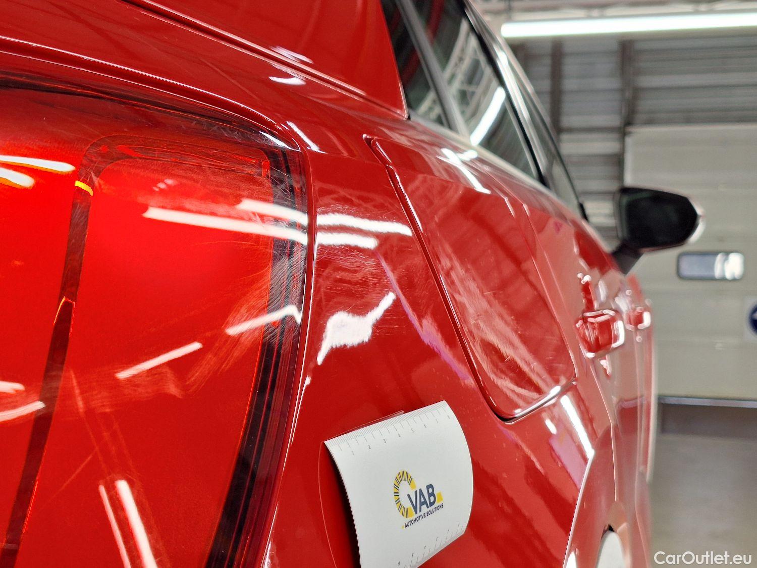 Audi  Q2 Audi,  '16, Audi  1.6 30 TDI 85kW S tronic Business Ed 5d #15