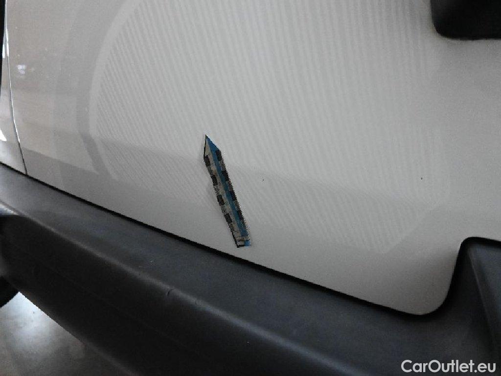 Volkswagen  Transporter VW T6  Kasten T6.1 DSG 4MOTION Lang 4d 110kW #43