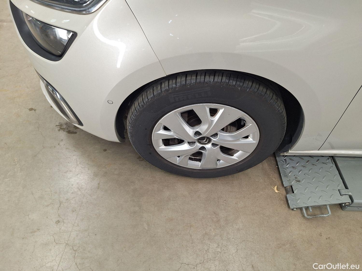 Citroen  C4 Cactus Citroën, C4 SpaceT.FL'16, Citroën C4 Spacetourer 1.2 PureTech 130 S&S EAT8 F #38