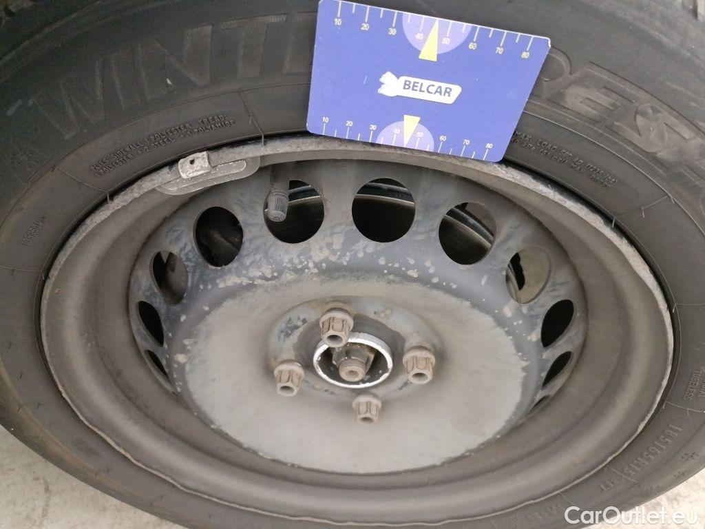 Dacia  Sandero DACIA  - 2021 1.0 TCe 91 Essential 5d #43