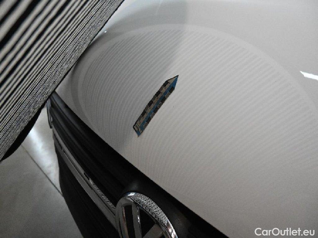 Volkswagen  Transporter VW T6  Kasten T6.1 DSG 4MOTION Lang 4d 110kW #31