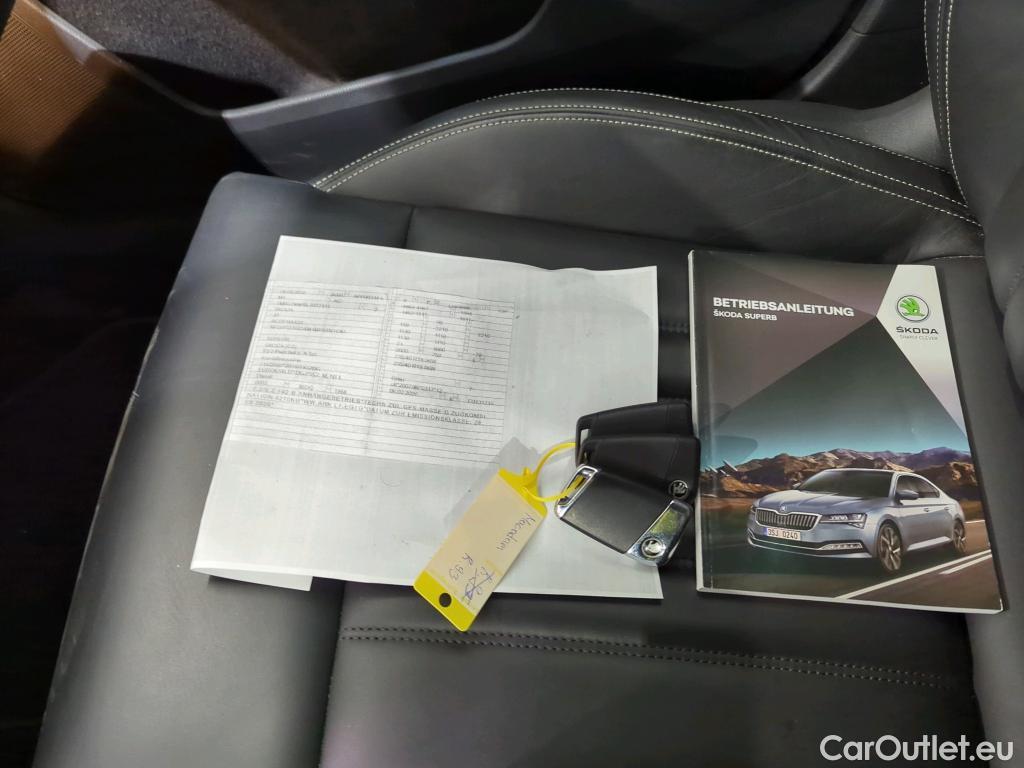 Skoda  Superb  Combi L&K 2.0 TDI 140KW AT7 E6dT #3
