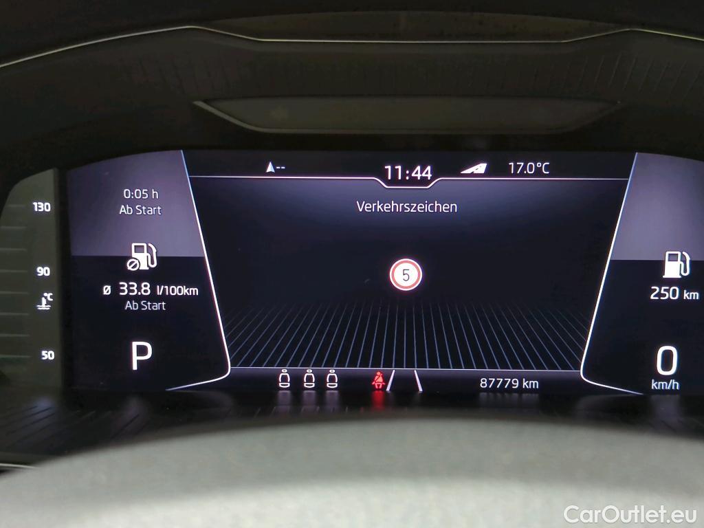 Skoda  Superb  Combi L&K 2.0 TDI 140KW AT7 E6dT #5