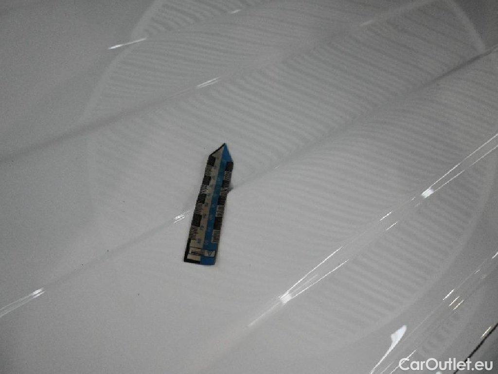 Volkswagen  Transporter VW T6  Kasten T6.1 DSG 4MOTION Lang 4d 110kW #27