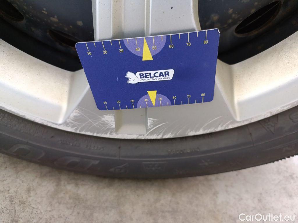 Dacia  Sandero DACIA  - 2021 1.0 TCe 91 Essential 5d #45