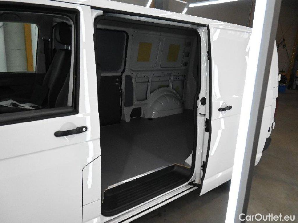 Volkswagen  Transporter VW T6  Kasten T6.1 DSG 4MOTION Lang 4d 110kW #9