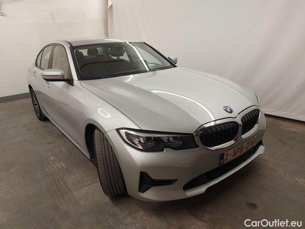 Bmw  Serie 3 BMW 3 Reeks Berline 320i (135 kW) 4d #8