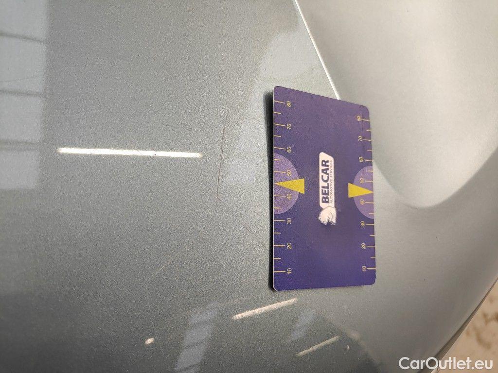 Citroen  C4 CITROEN  DIESEL - 2021 1.5 BlueHDi 130 Feel S&S 5d #46