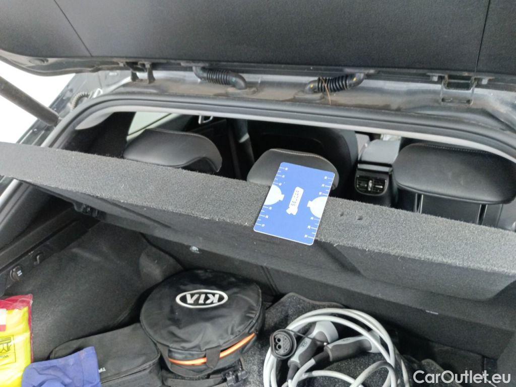 KIA  XCeed KIA  1.6 GDi PHEV DCT Business Line 5d #90