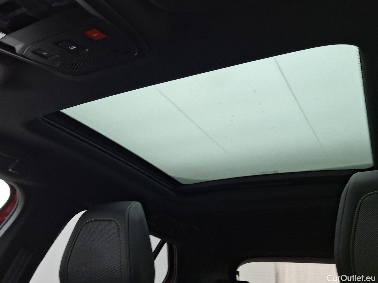 Peugeot  2008 Peugeot,  '19, Peugeot  1.2 Puretech 96kW S&S EAT8 GT Line 5d #24