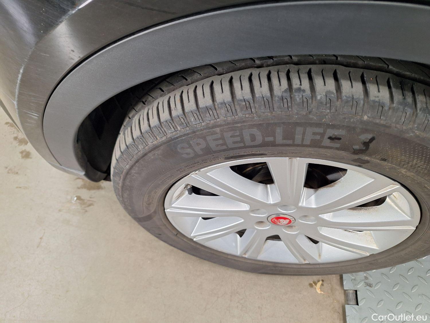  Jaguar  E-PACE Jaguar,  '17, Jaguar  D150 Aut. AWD S 5d #29