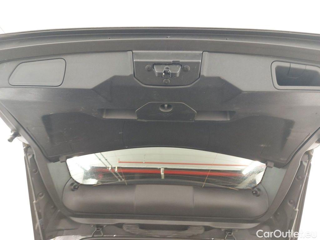 Peugeot  3008 Peugeot  1.5 BlueHDi 96kW S&S EAT8 Allure Pack 5d #20