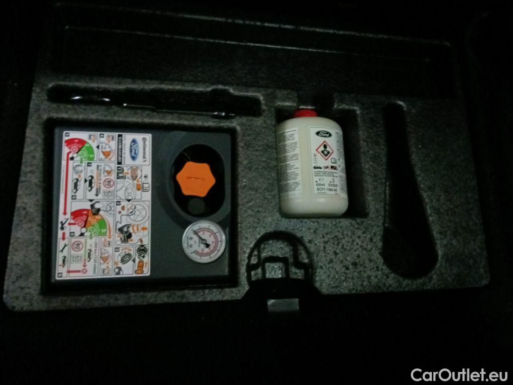 Ford  S-Max Ford  2.0 TDCi 110kW S/S Business Ed+ 5d #16