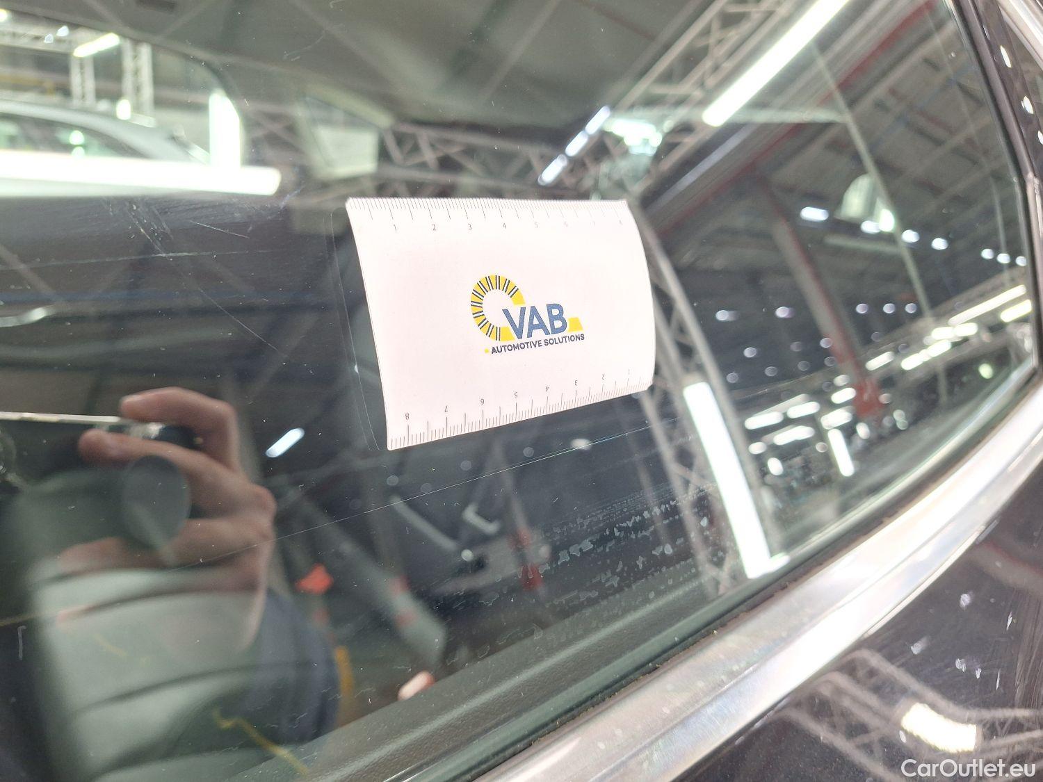  Jaguar  E-PACE Jaguar,  '17, Jaguar  D150 Aut. AWD S 5d #20