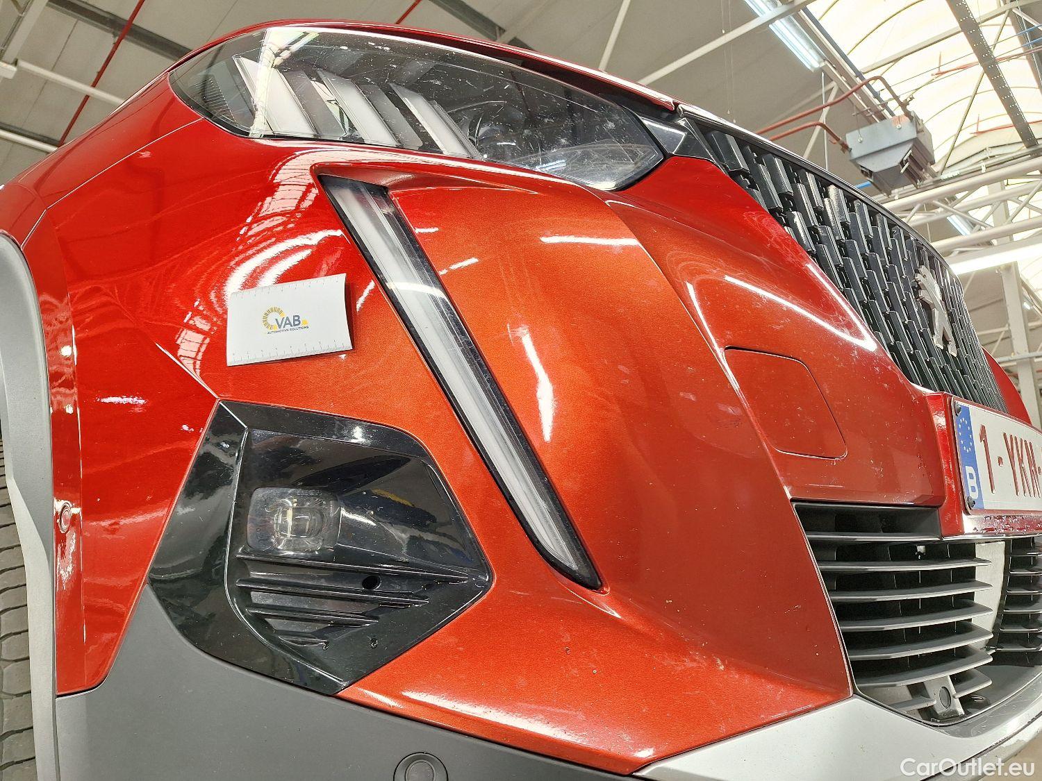 Peugeot  2008 Peugeot,  '19, Peugeot  1.2 Puretech 96kW S&S EAT8 GT Line 5d #10