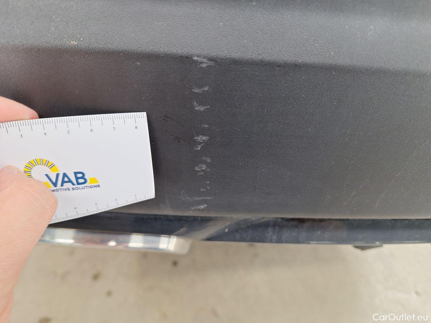 Peugeot  2008 Peugeot,  '19, Peugeot  1.2 Puretech 96kW S&S EAT8 GT Line 5d #12