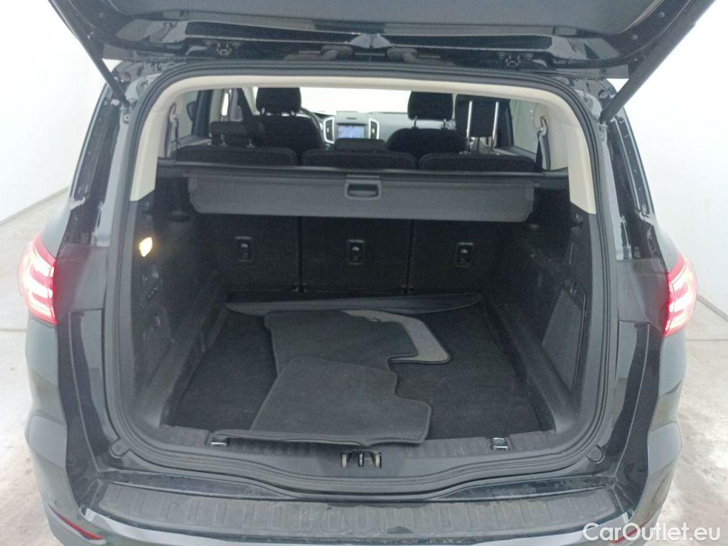 Ford  S-Max Ford  2.0 TDCi 110kW S/S Business Ed+ 5d #14