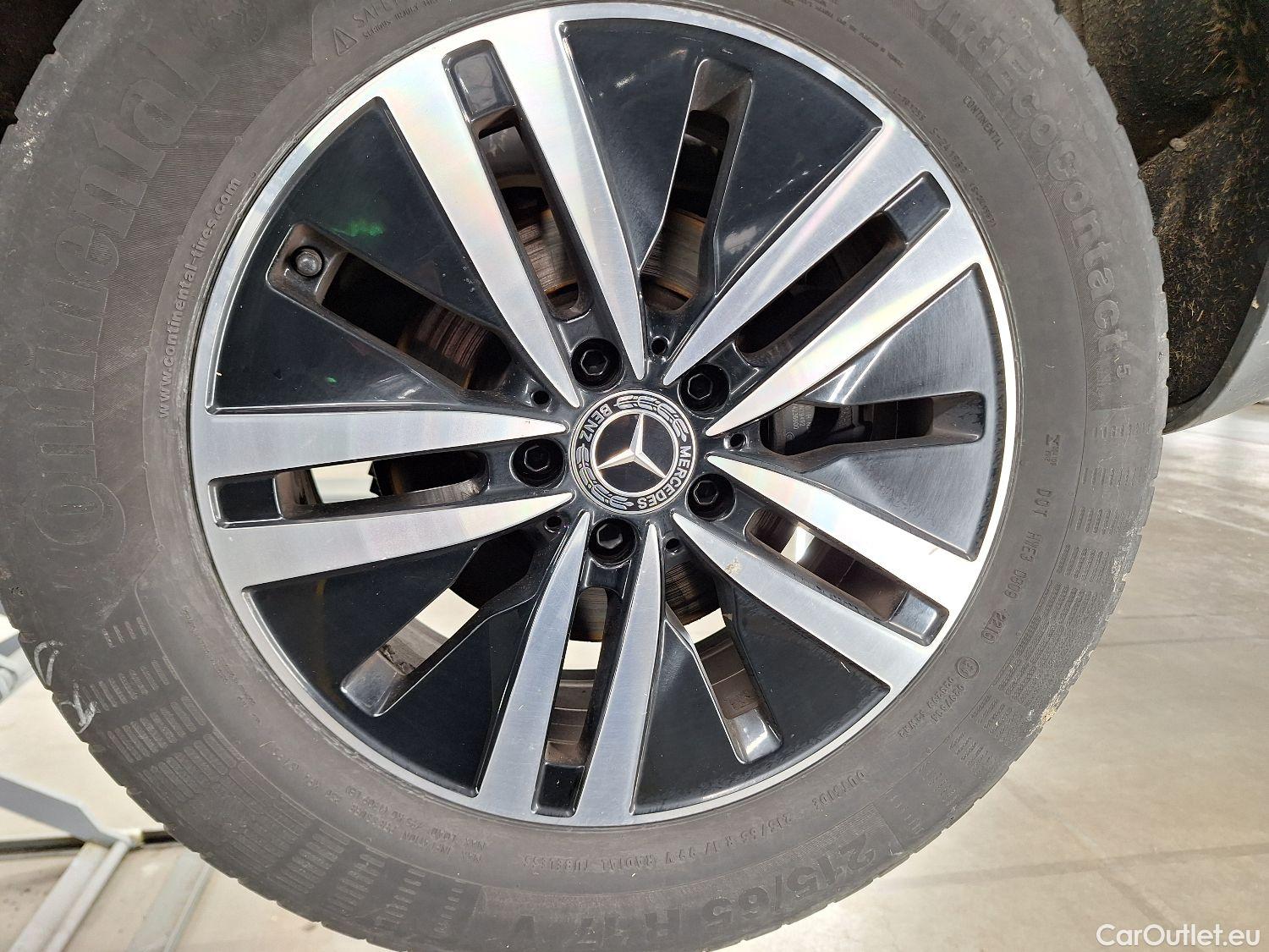 Mercedes  GLB Mercedes,  '19, Mercedes-Benz   180 d Business Solution 5d #1