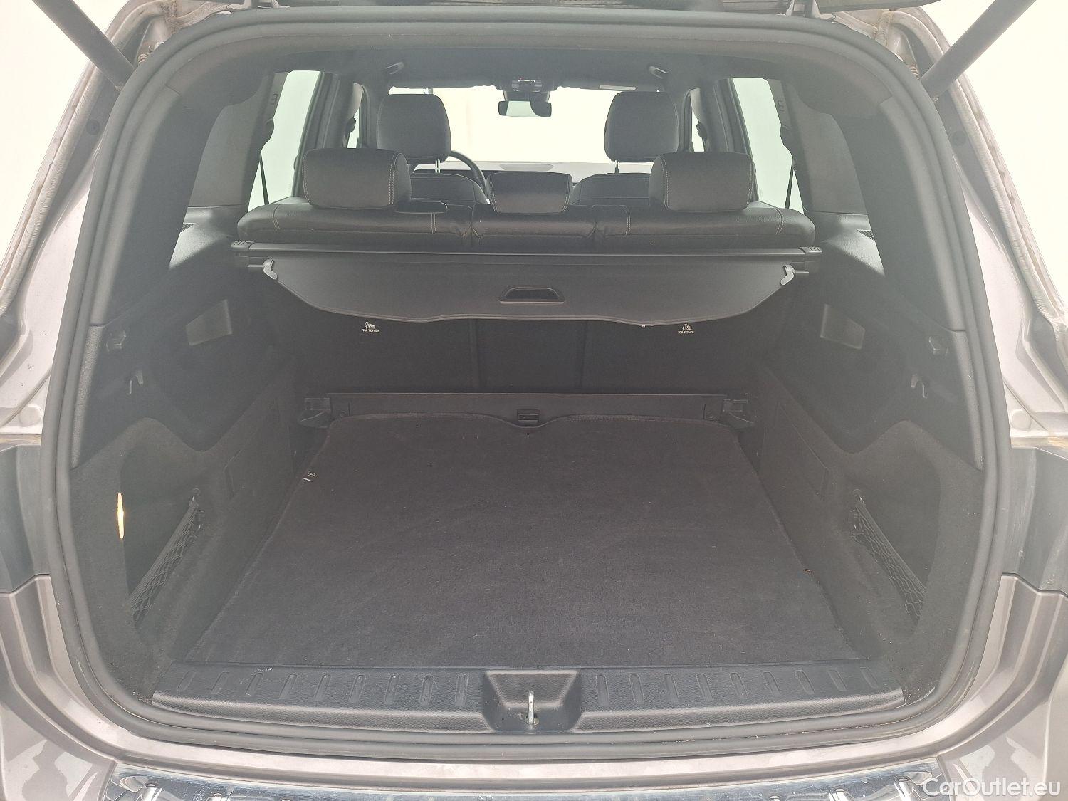 Mercedes  GLB Mercedes,  '19, Mercedes-Benz   180 d Business Solution 5d #7