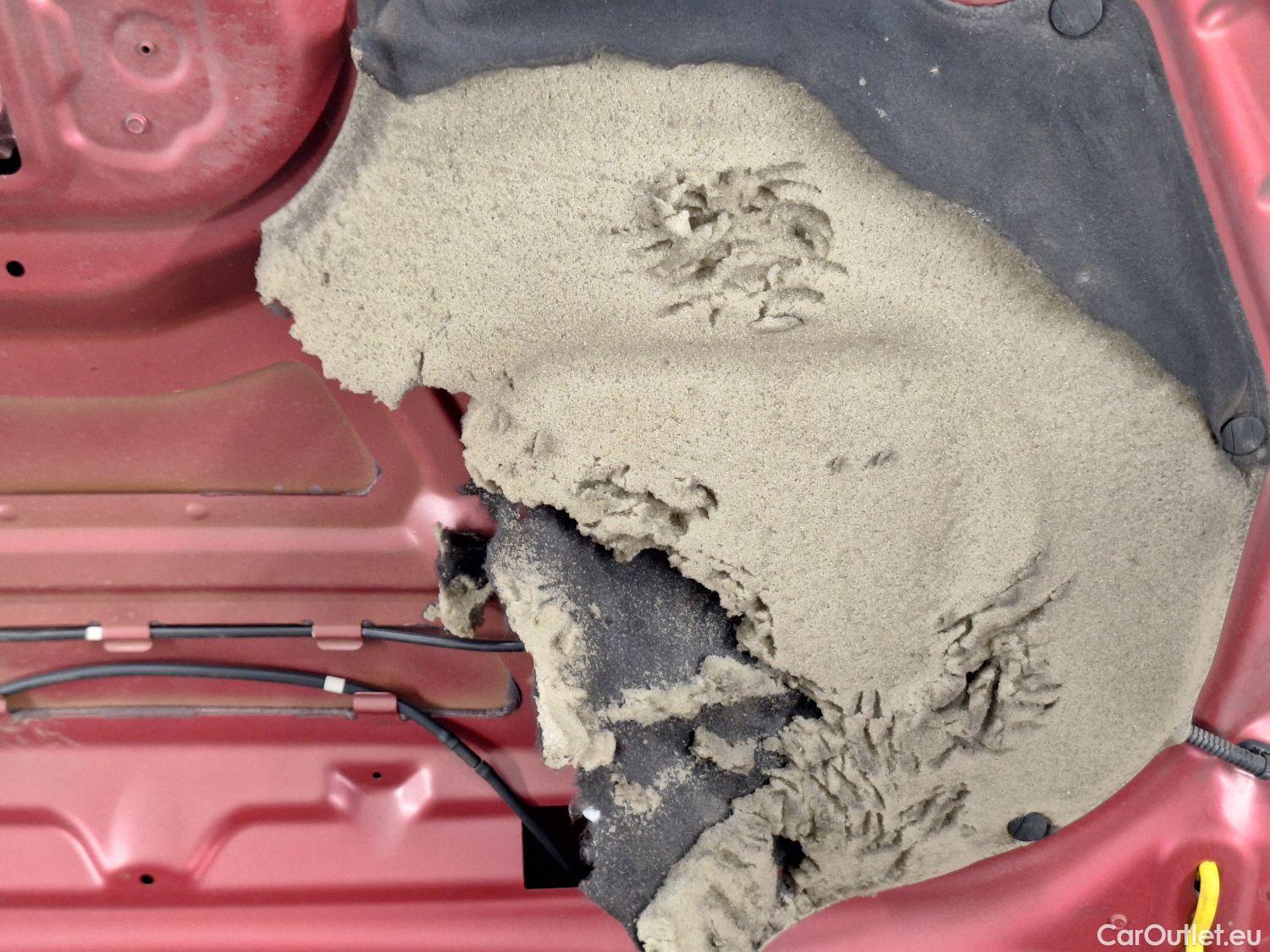 Peugeot  2008 Peugeot,  '19, Peugeot  1.2 Puretech 96kW S&S EAT8 GT Line 5d #20