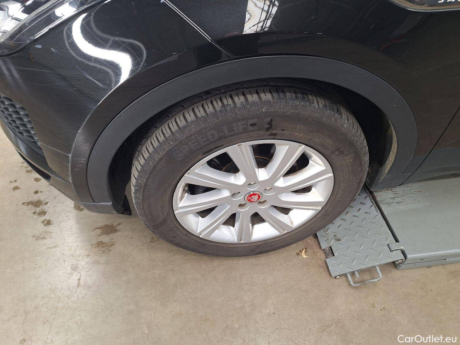  Jaguar  E-PACE Jaguar,  '17, Jaguar  D150 Aut. AWD S 5d #28