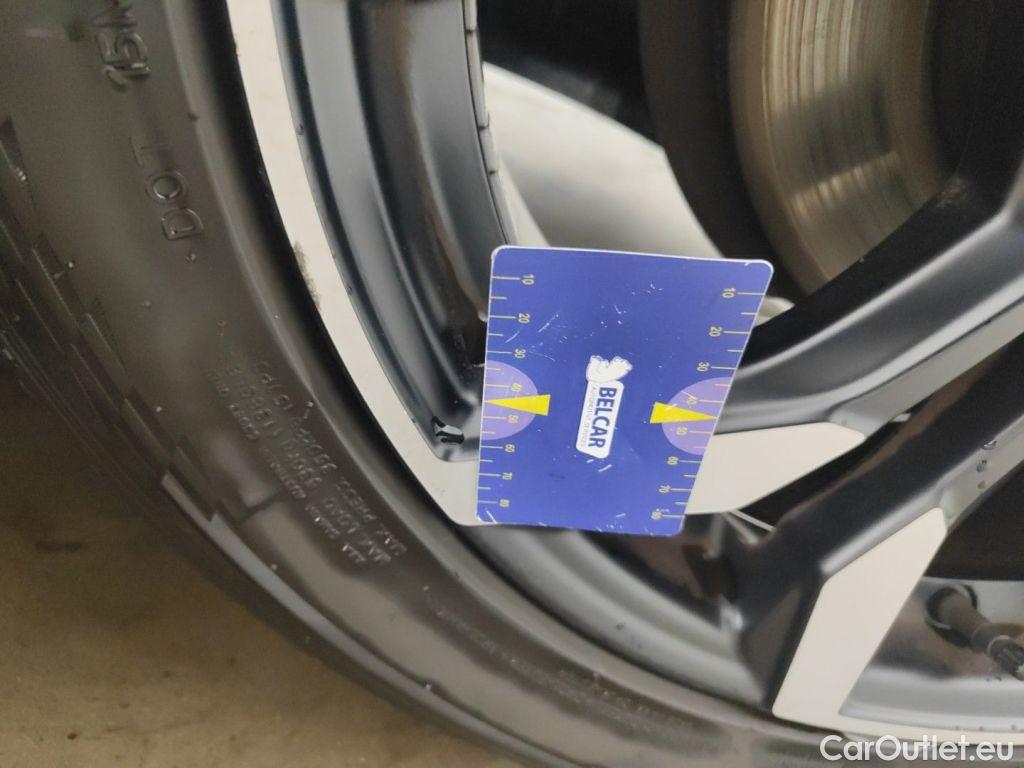 Ford  Puma Ford  1.0i Ecoboost 92kW Aut. ST-Line X 5d #33