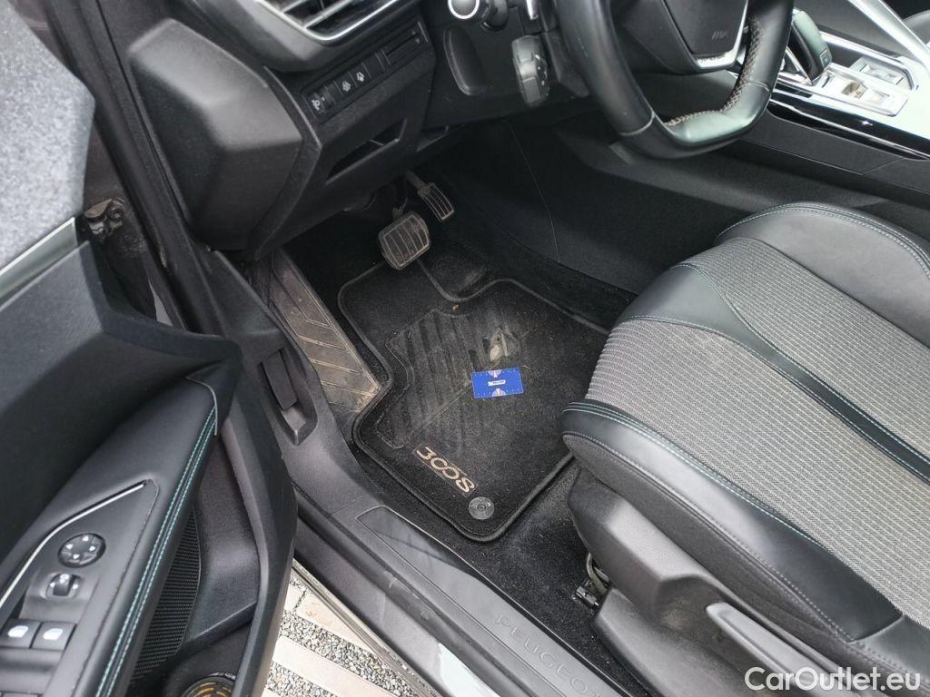 Peugeot  3008 Peugeot  1.5 BlueHDi 96kW S&S EAT8 Allure Pack 5d #33