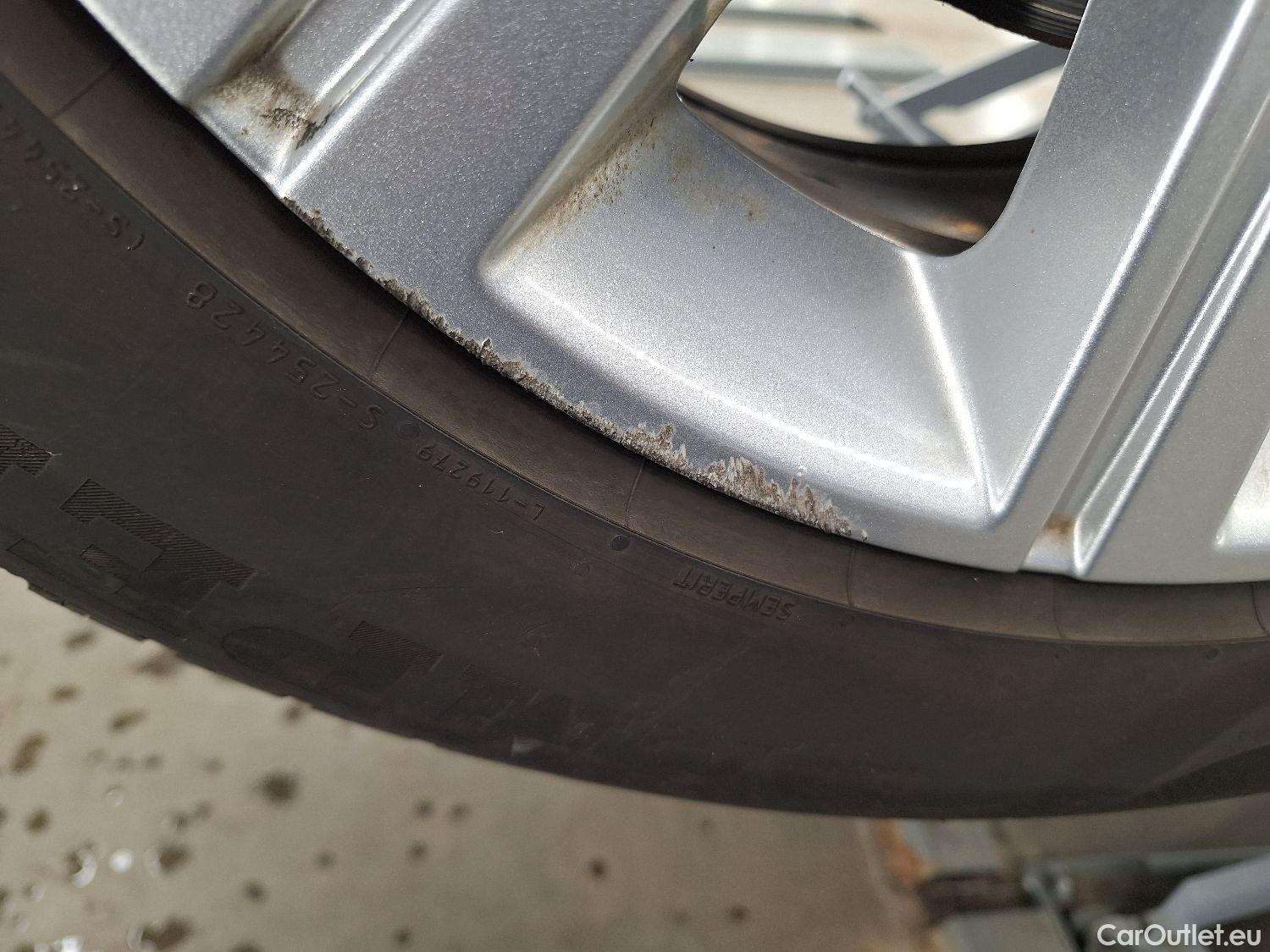  Jaguar  E-PACE Jaguar,  '17, Jaguar  D150 Aut. AWD S 5d #4