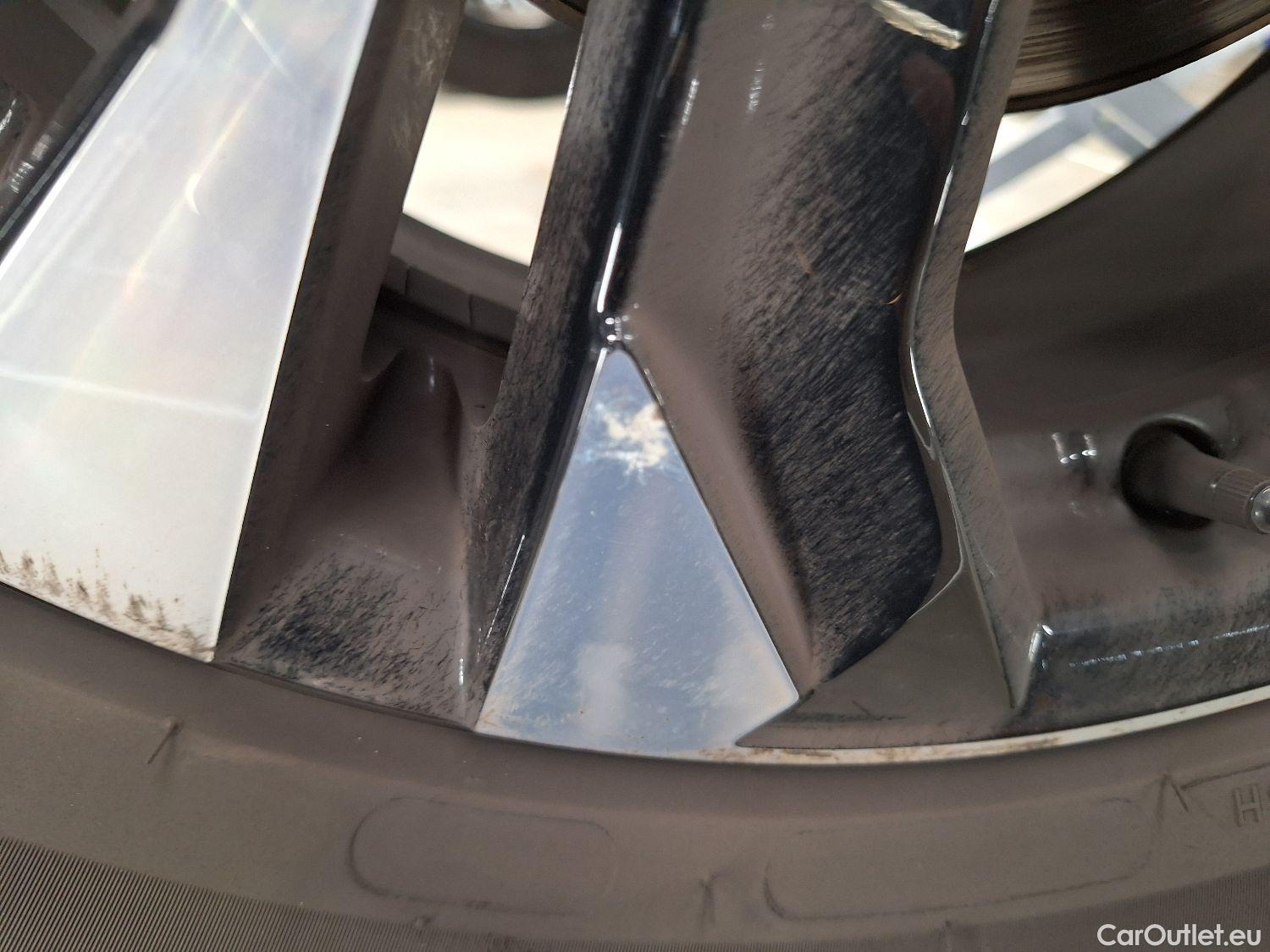 Peugeot  2008 Peugeot,  '19, Peugeot  1.2 Puretech 96kW S&S EAT8 GT Line 5d #8