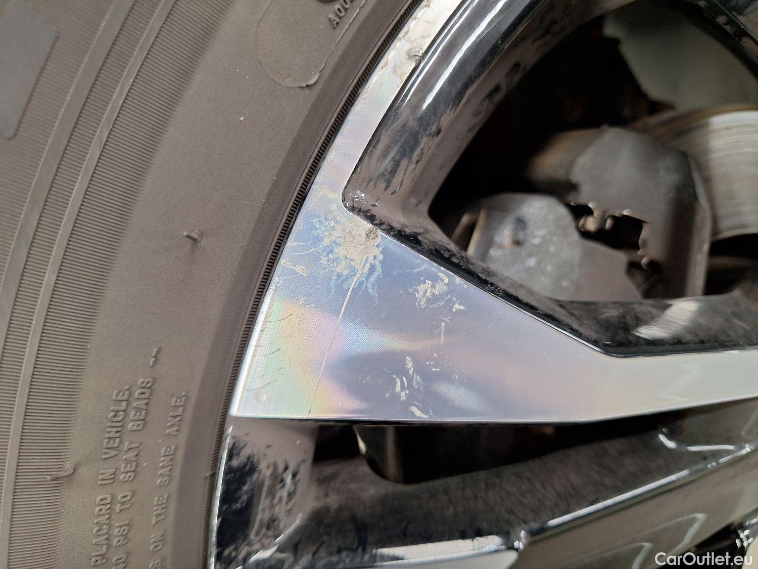 Peugeot  2008 Peugeot,  '19, Peugeot  1.2 Puretech 96kW S&S EAT8 GT Line 5d #7