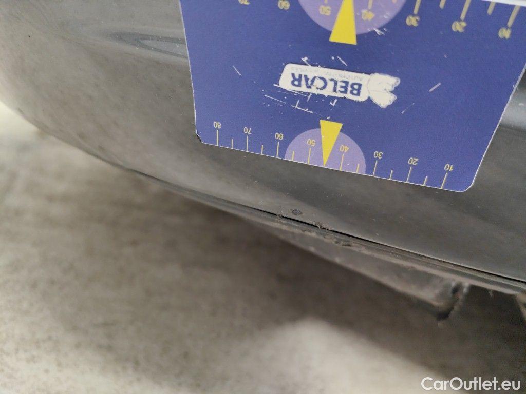 Volkswagen  Golf  Volkswagen Variant VIII 2.0 TDI 85kW Life 5d #32