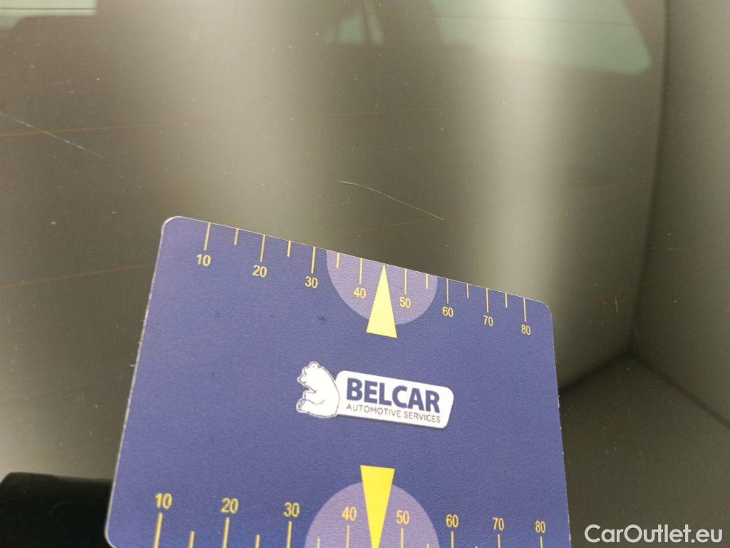 Volkswagen  Passat VOLKSWAGEN  VARIANT DIESEL - 2020 2.0 TDi 200 SCR Elegance DSG 5d #35