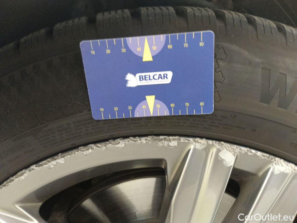 Volkswagen  Passat VOLKSWAGEN  VARIANT DIESEL - 2020 2.0 TDi 200 SCR Elegance DSG 5d #41