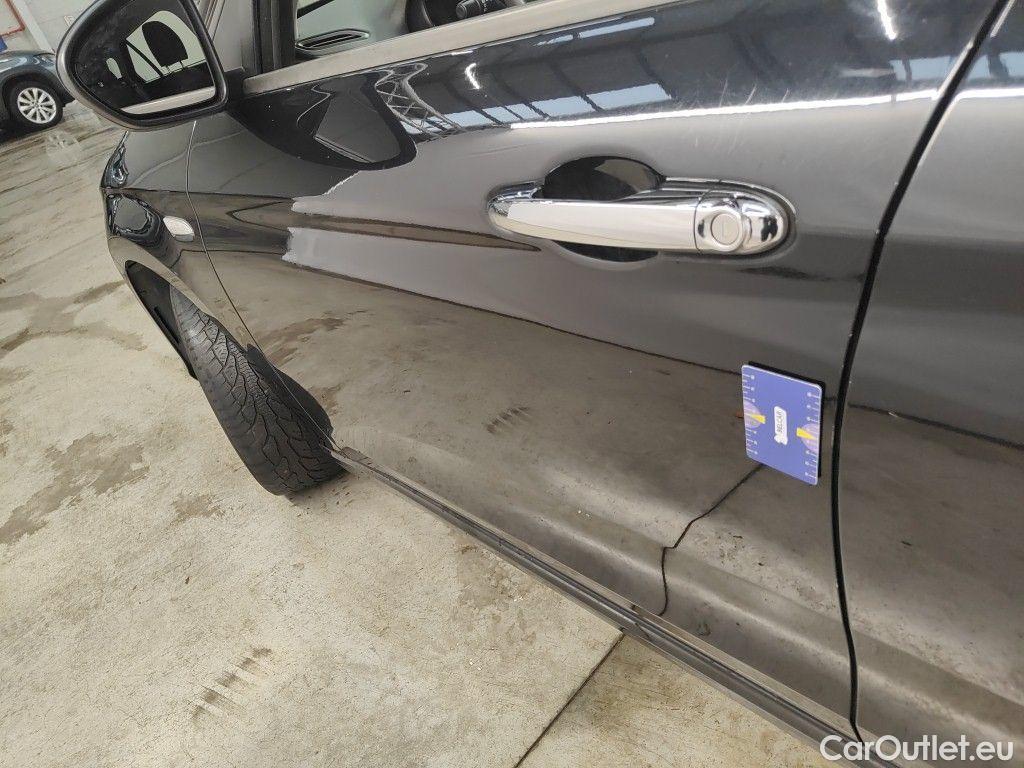 Fiat  Tipo Fiat  SW 1.4 Turbo 120ch/pk Easy 5d #47