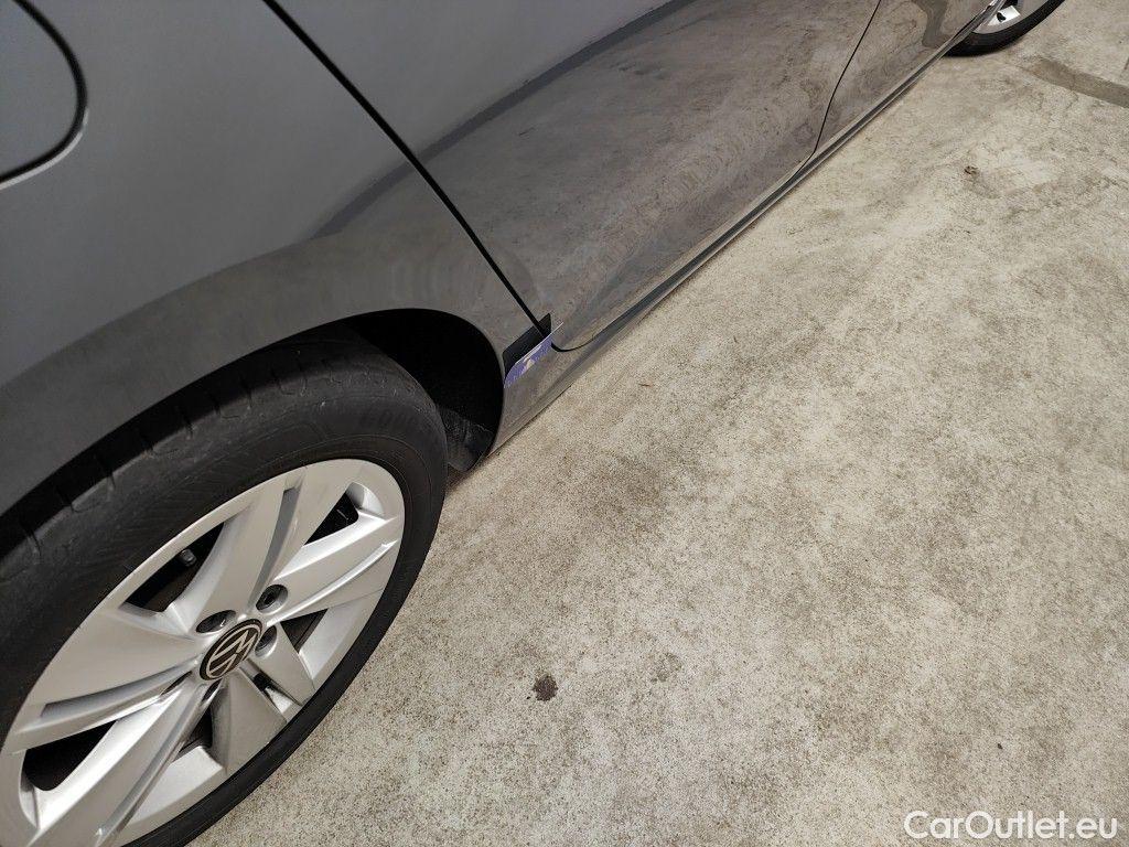 Volkswagen  Golf  Volkswagen Variant VIII 2.0 TDI 85kW Life 5d #56