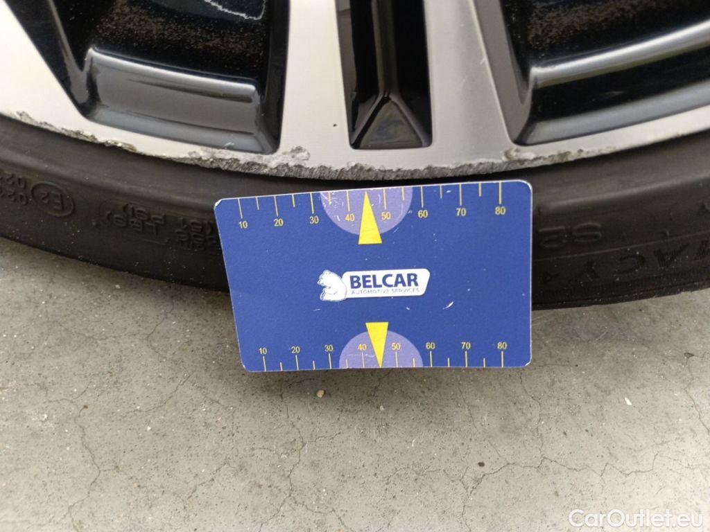 Toyota  Corolla TOYOTA  TOURING SPORTS - 2019 1.8 Hybrid 98 Premium GPF e-CVT 4d #57