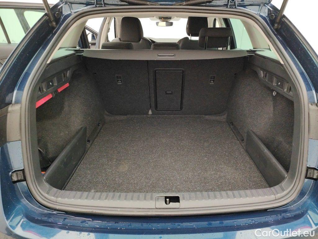 Skoda  Octavia Skoda  Combi 2.0 CRTDI 85kW DSG7 Clever 5d #15