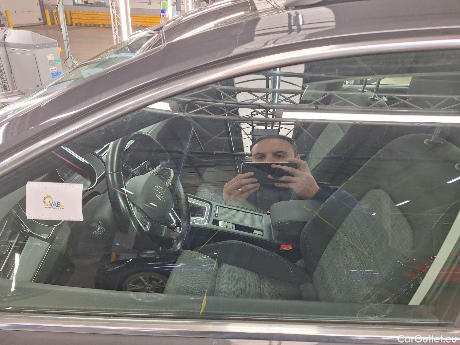 Volkswagen  Passat VW,  Variant FL'19, Volkswagen  Variant 2.0 TDI SCR 110kW DSG7 S #25