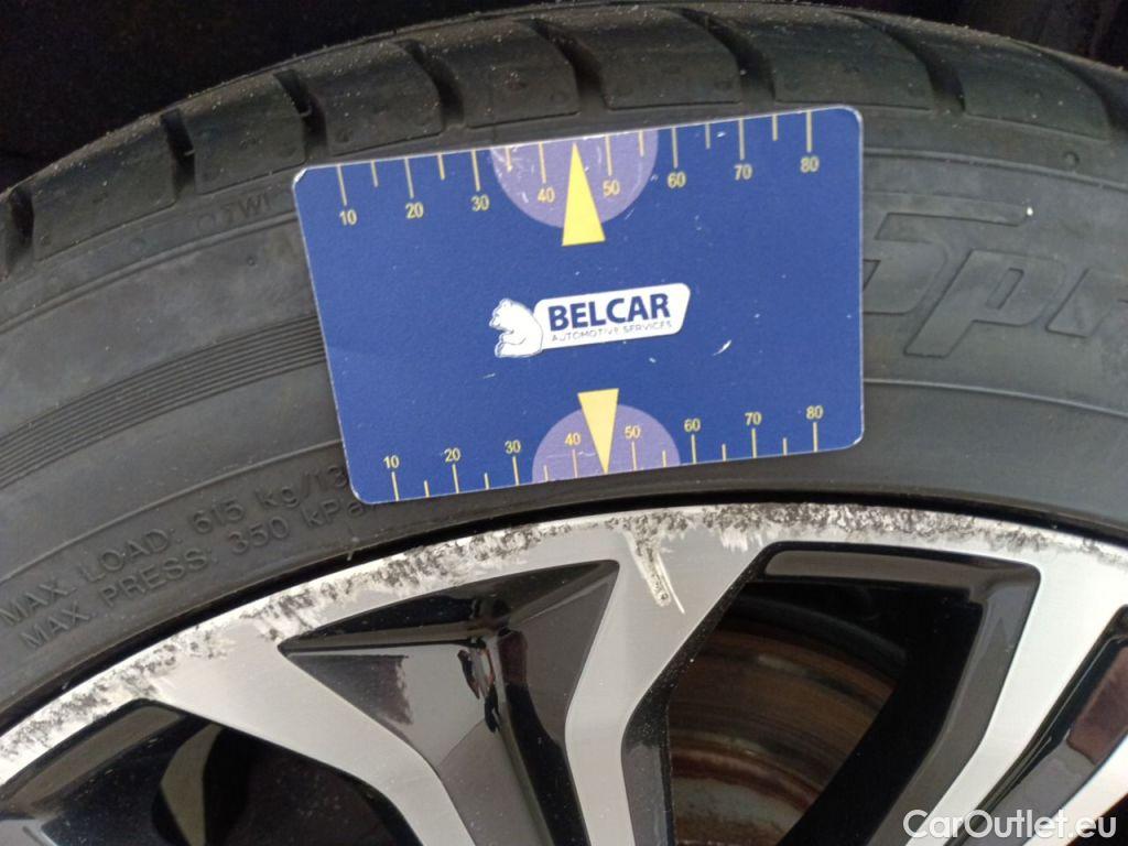 Toyota  Corolla TOYOTA  TOURING SPORTS - 2019 1.8 Hybrid 98 Premium GPF e-CVT 4d #61