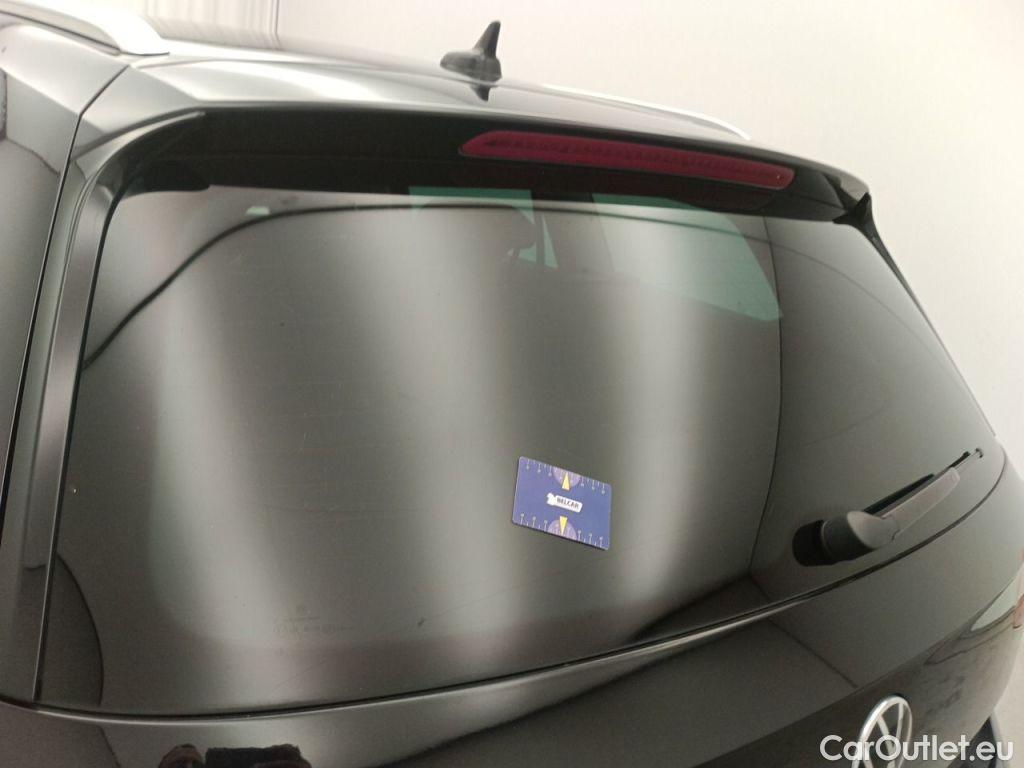 Volkswagen  Passat VOLKSWAGEN  VARIANT DIESEL - 2020 2.0 TDi 200 SCR Elegance DSG 5d #34